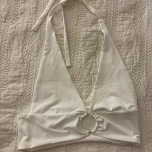 White ring halter going out top